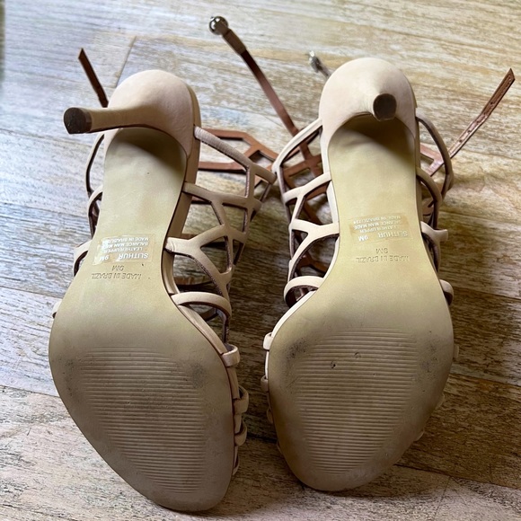 Steve Madden Slithur Blush Nubuck Leather Caged Heels - Picture 5 of 6